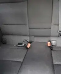 Bmw 320 turing affarone