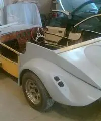 Auto d'epoca spartan car company, con 4 posti