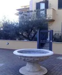 BILOCALE SETTECAMINI - Roma BILOCALE SETTECAMINI - Roma