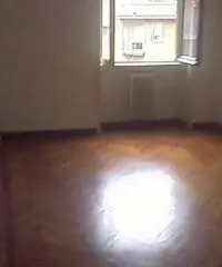 MILANO Bilocale non arredato v.dei Grimani(Washington-Foppa) MILANO Bilocale non arredato v.dei Grimani(Washington-Foppa)