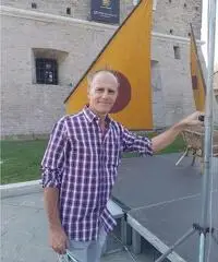 Cerco compagna Cerco compagna