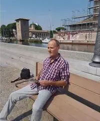 Cerco compagna Cerco compagna