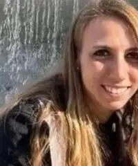 Parrucchiera Mezza lavorante Parrucchiera Mezza lavorante