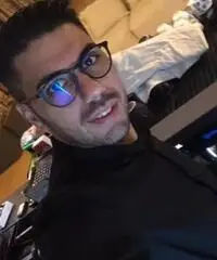 Per servizi extra barista oppure fattorino Per servizi extra barista oppure fattorino