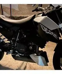 Ktm Duke 690