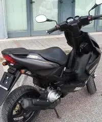 Aerox-R 2012 / 3600 km - PARI al NUOVO - Lucca