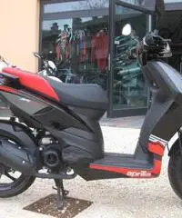 Aprilia SR50 Motard 2T 2013 - Terni Aprilia SR50 Motard 2T 2013 - Terni