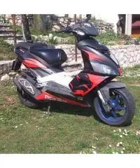 Aprilia sr 50-2007 - Veneto Aprilia sr 50-2007 - Veneto