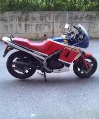 HONDA VF 500 FII 1985 KM 26000 - Latina HONDA VF 500 FII 1985 KM 26000 - Latina