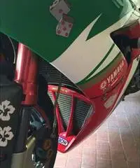 Yamaha r1 fine 2006 - Roma