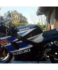 Suzuki GSX R 1000 - 2003 Suzuki GSX R 1000 - 2003