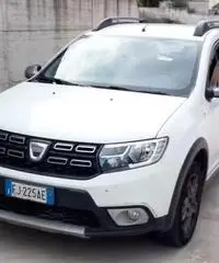 DACIA Sandero 2ª serie - 2017 DACIA Sandero 2ª serie - 2017