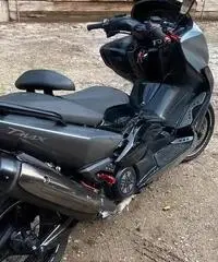 Tmax incidentato Tmax incidentato