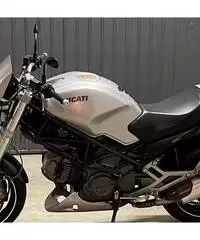 Ducati Monster 600 metallic Ducati Monster 600 metallic