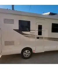 Camper mansardato 7 posti letto viaggio Camper mansardato 7 posti letto viaggio