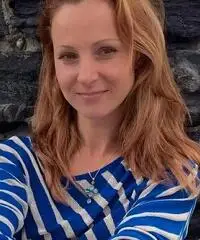 Badante, ristorazione, pulizia Badante, ristorazione, pulizia