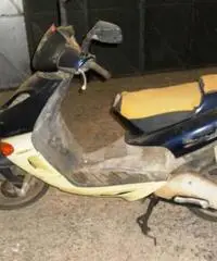 Scuter rs50 - Messina