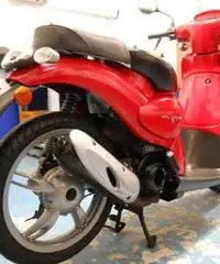 Aprilia Scarabeo 50 - Toscana