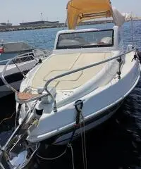 Barca fuoribordo cabinato Blumax walkaround 23 Barca fuoribordo cabinato Blumax walkaround 23