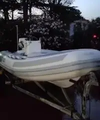 Novurania 390 completo di tutto Novurania 390 completo di tutto