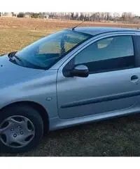 Peugeot 206 - 1999 Peugeot 206 - 1999