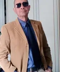 Lavapiatti cameriere Lavapiatti cameriere