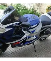 Suzuchi gsx r 600 - Olbia Suzuchi gsx r 600 - Olbia