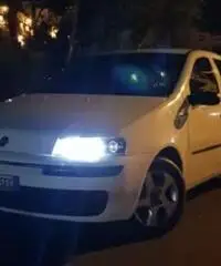 Fiat Punto 1.2 Fire 8v Fiat Punto 1.2 Fire 8v