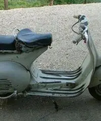 Vespa 125cc Faro Basso Anno 1953 Vespa 125cc Faro Basso Anno 1953