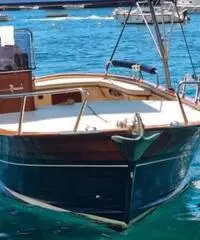 Gozzo Positano 28 Open Nautica Esposito Gozzo Positano 28 Open Nautica Esposito