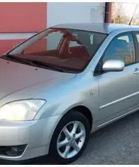 TOYOTA Corolla (2004-2009) - 2005 TOYOTA Corolla (2004-2009) - 2005