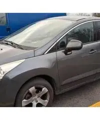 Peugeot 3008 1.6 hdi active Peugeot 3008 1.6 hdi active