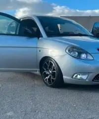 Lancia Ypsilon Lancia Ypsilon