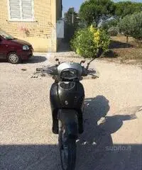 Scarabeo Aprilia 50 - Latina