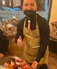 Barista barman accoglienza venditore Barista barman accoglienza venditore