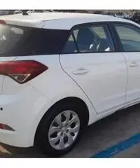 HYUNDAI i20 2ª serie - 2017