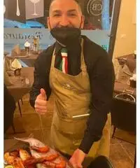 Barista barman accoglienza venditore Barista barman accoglienza venditore