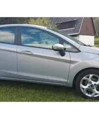 FORD Fiesta 6ª serie - 2012