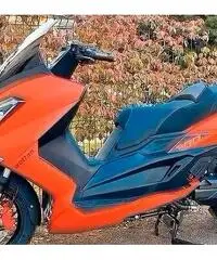 NUOVO SCOOTER Wottan Moto Storm-S 300 ROSSO OPACO