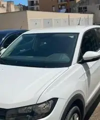 T cross pari al nuovo Solo 6000 km T cross pari al nuovo Solo 6000 km
