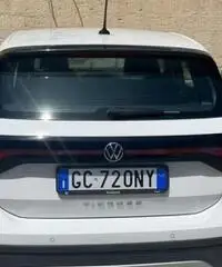 T cross pari al nuovo Solo 6000 km T cross pari al nuovo Solo 6000 km