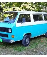 Volkswagen Van - NAPOLI Volkswagen Van - NAPOLI