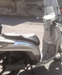 Kymco People 200 - Catania