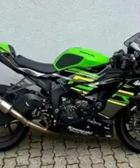 Kawasaki Ninja zx6r 636 KRT Edition