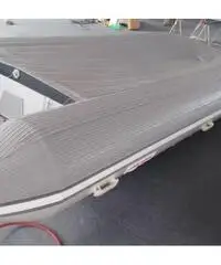 Gommone 5 metri e mezzo senza motore