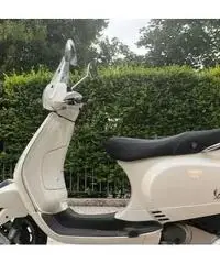 Piaggio Vespa 125 LX - 2011 Piaggio Vespa 125 LX - 2011