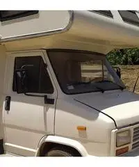 Camper mansardato