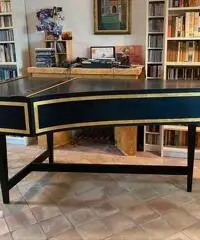 Regalare clavicembalo francese per 2 tastiere Regalare clavicembalo francese per 2 tastiere
