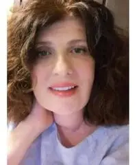 Elena, 57 anni Elena, 57 anni