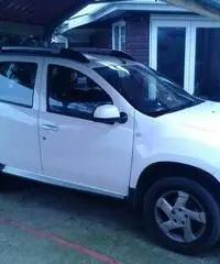 Dacia Duster Laureate dci 4x4 diesel 63 plate 12600 miles Dacia Duster Laureate dci 4x4 diesel 63 plate 12600 miles